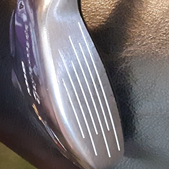 Taylor Made R5XL #4 22° left-handed club 39.5" long Used Good Condition - Picture 6 of 15